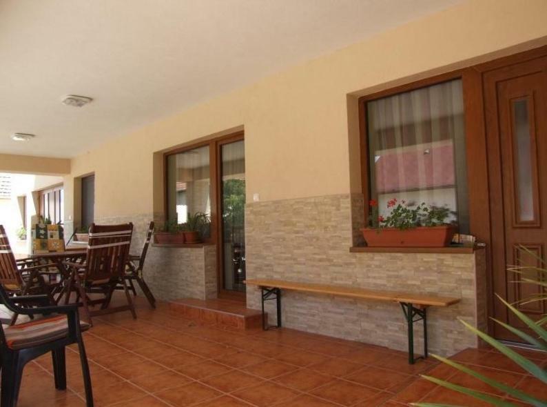 Aura Vendeghaz Otel Hajdúszoboszló Dış mekan fotoğraf